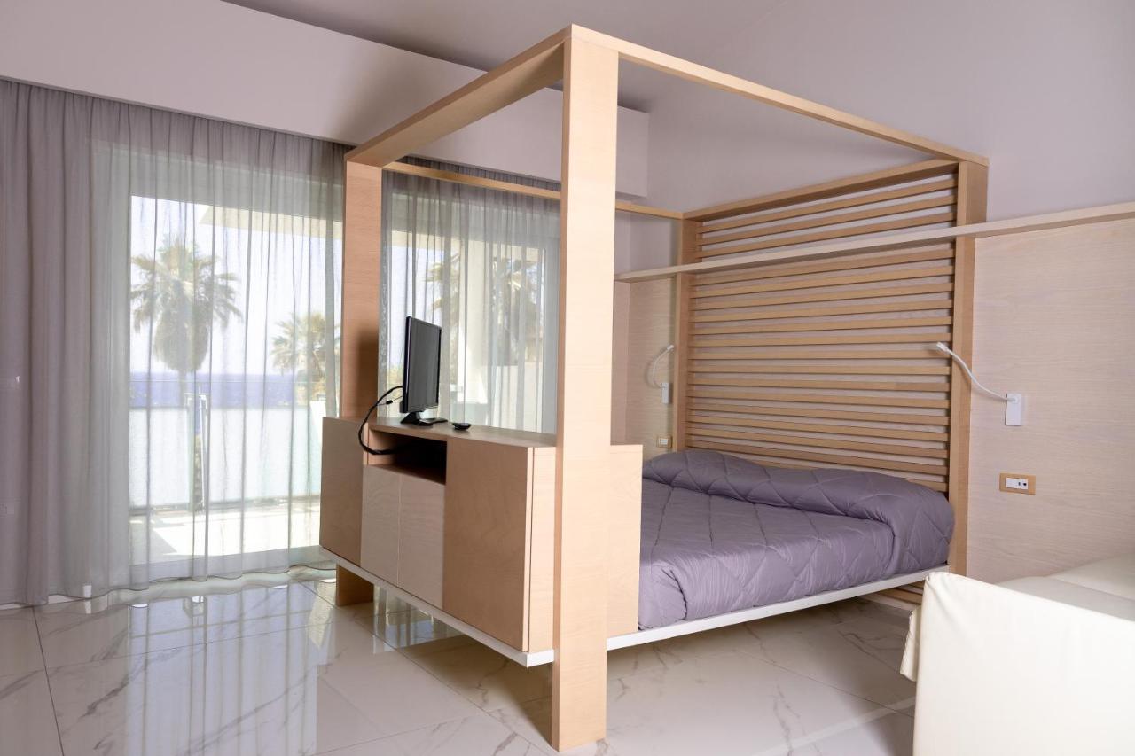 Villaggio Stromboli Hotel 4*