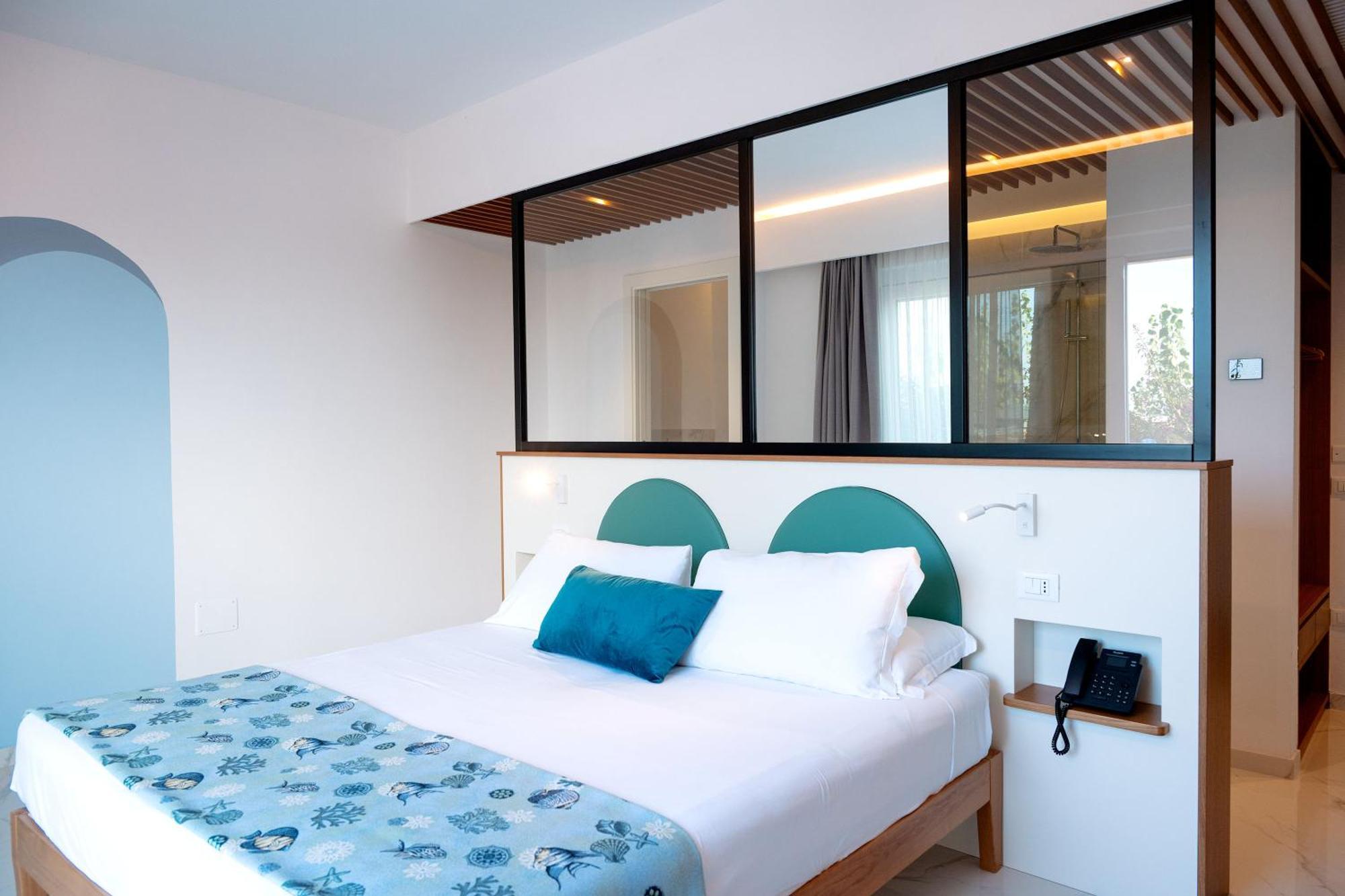 Villaggio Stromboli 4*