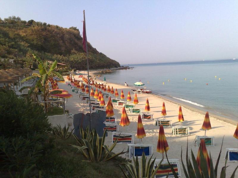 Hotel Villaggio Stromboli 4*